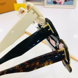 Picture of Fendi Sunglasses _SKUfw50792595fw